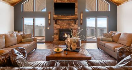 Breathtaking Lake Views, Indoor Pool, Fireplaces, Gameroom & Endless Fun
