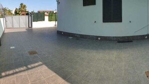 Free self parking - Villa Mirto (Trecase)