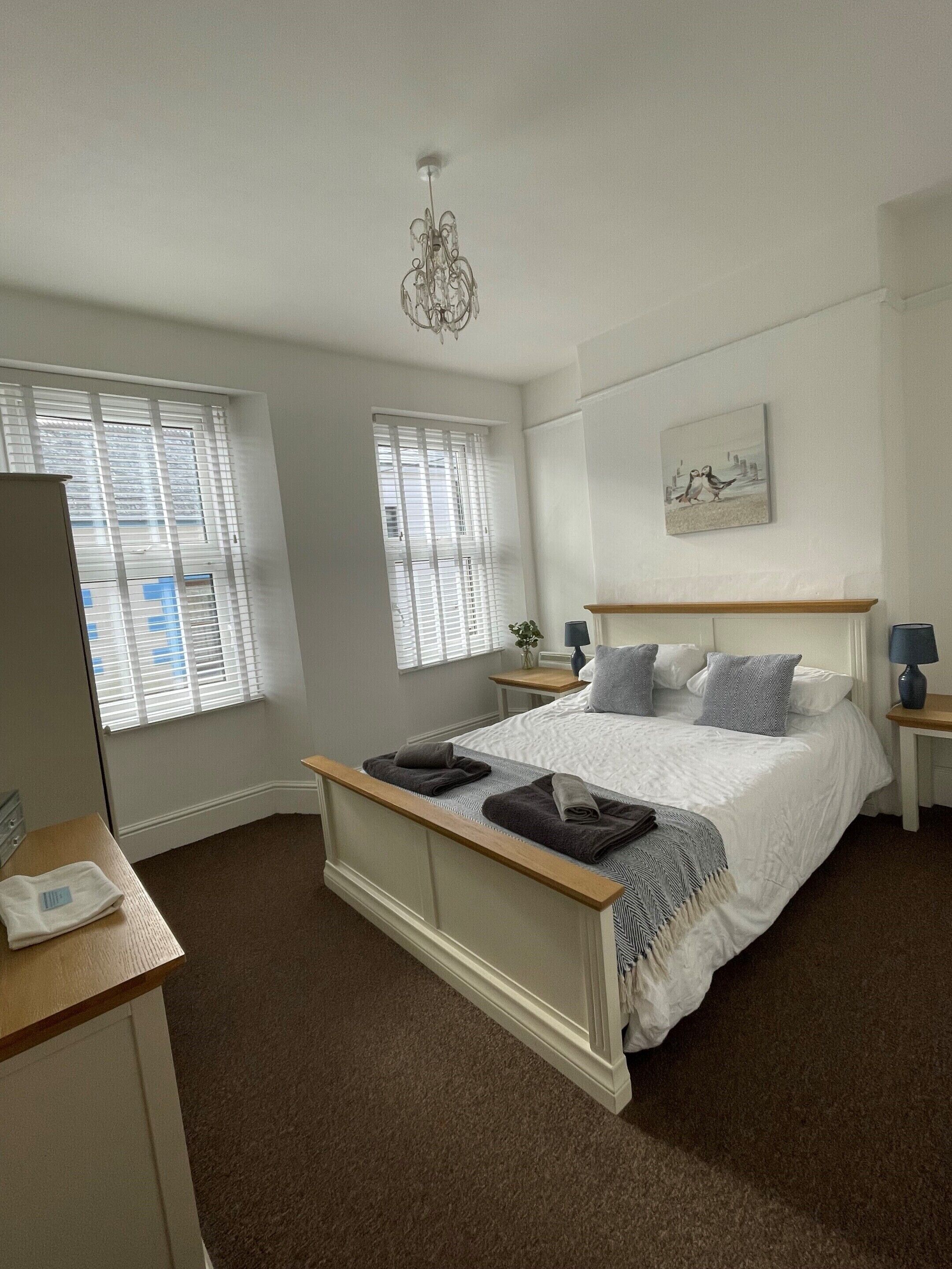 3 bedrooms, iron/ironing board, travel cot, free WiFi