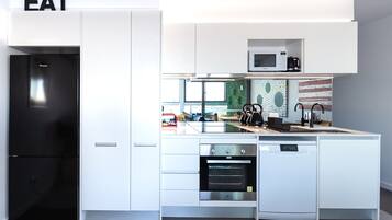 Fridge, microwave, oven, dishwasher