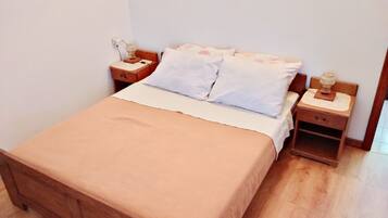 2 habitaciones, internet y ropa de cama