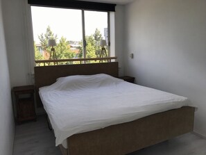 2 bedrooms, iron/ironing board, WiFi - Appartement de deux chambres avec espace proche autoroute (Bletterans)