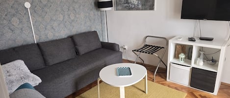 TV