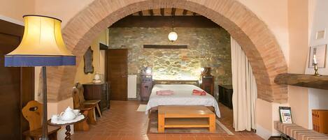 1 室のベッドルーム、アイロン / アイロン台、旅行用ベビーベッド、WiFi (無料)