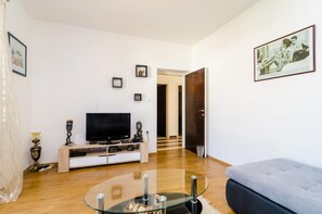 Flachbildfernseher