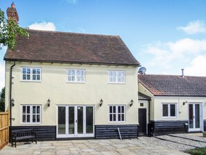 Exterior - The Coach House @ Pledgdon Green (Essex)