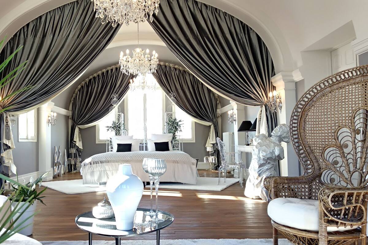 Honeymoon tweepersoonskamer (Ange) | Luxe beddengoed, pillowtop-bedden, verduisterende gordijnen