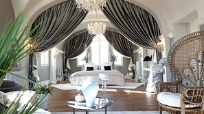 Literie de qualité supérieure, surmatelas, décoration personnalisée