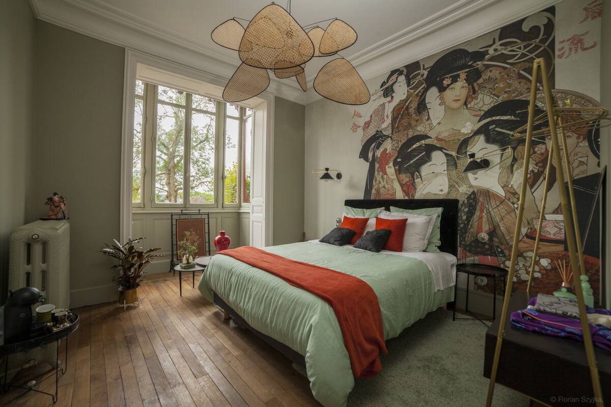 Luxe tweepersoonskamer (Butterfly) | Luxe beddengoed, pillowtop-bedden, verduisterende gordijnen