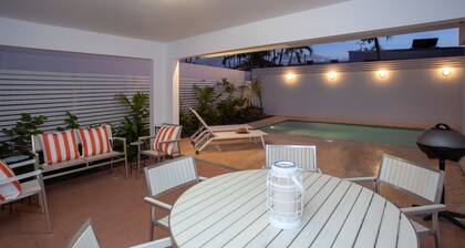 Amazing Pool!Very Close to Beaches!
Book Now