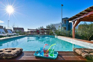 Outdoor pool - Villa Niko with private pool (Zadar)