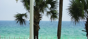 Two Bedroom Deluxe Luxury Condo, Destin, Florida (1742779)