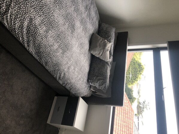 3 bedrooms