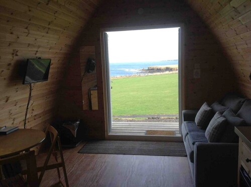 Der Crofter's Snug 2. Kingsize-Bett.