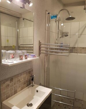 Dusche, Haartrockner