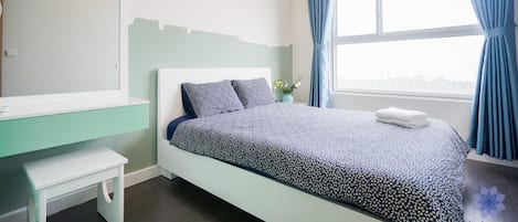 2 bedrooms, in-room safe, iron/ironing board, WiFi