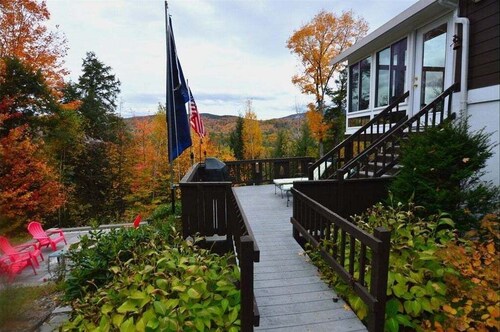 Deluxe Private 4 Bed Home, Pet Friendly near WV!