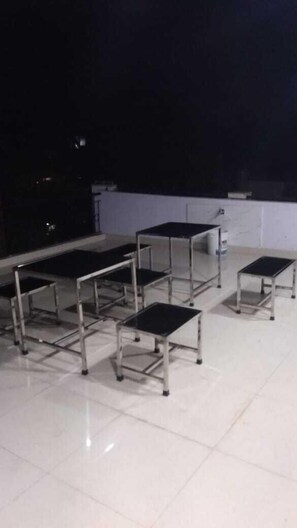 Terrace/patio - Atul's Europa Apartments (New Delhi)