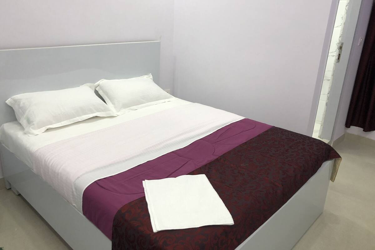 Deluxe Double Room, Non Smoking, City View | Minibar, desk, laptop workspace, blackout drapes