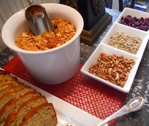 Inbegriffenes einheimisches Frühstück am Wochenende