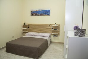 1 habitación y caja de seguridad en la habitación 