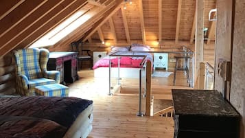 3 Schlafzimmer, Schreibtisch, kostenloses WLAN, Bettwäsche