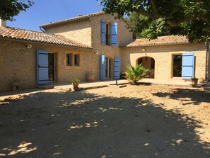 Exterior - Holiday rental with pool CHEVAL BLANC LS2-350 (Cheval Blanc)