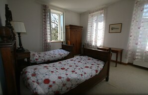 6 bedrooms - Le Moulin du Pont The cottage + The Mini Suite + Extra bedroom - 11 people (Berneuil)