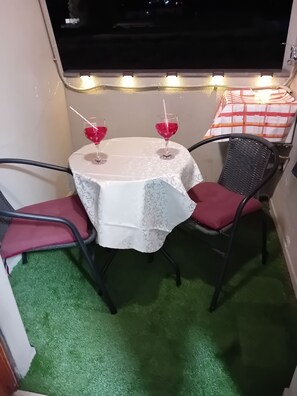 Outdoor dining - Pretty two-room apartment on the second floor (Quartu S.Elena)