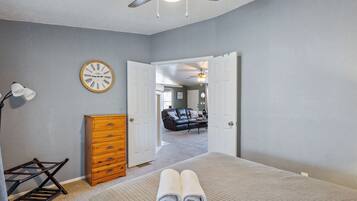 3 bedrooms, iron/ironing board, travel crib, free WiFi
