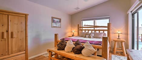 3 bedrooms, iron/ironing board, Internet, bed sheets
