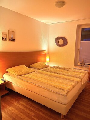 2 Schlafzimmer, Internetzugang