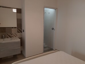 4 Schlafzimmer, WLAN