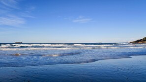 Una playa cerca