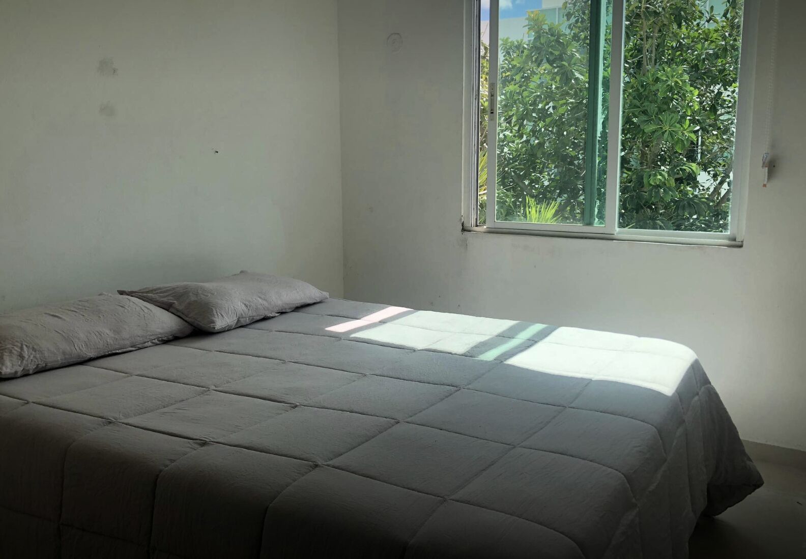 1 chambre, fer et planche à repasser, Wi-Fi