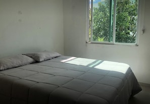 1 bedroom, iron/ironing board, WiFi