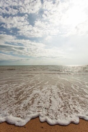 Di pantai