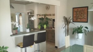 Dining - Beautiful Provençal Mas .. (Cavaillon)