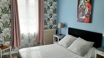 3 bedrooms, WiFi, bed sheets