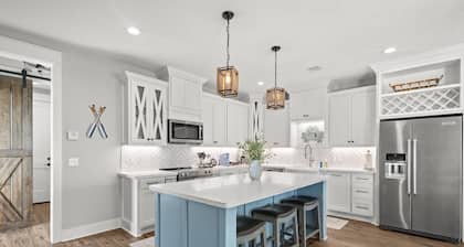 Listo para sus vacaciones en la playa! ¡Nueva construcción!