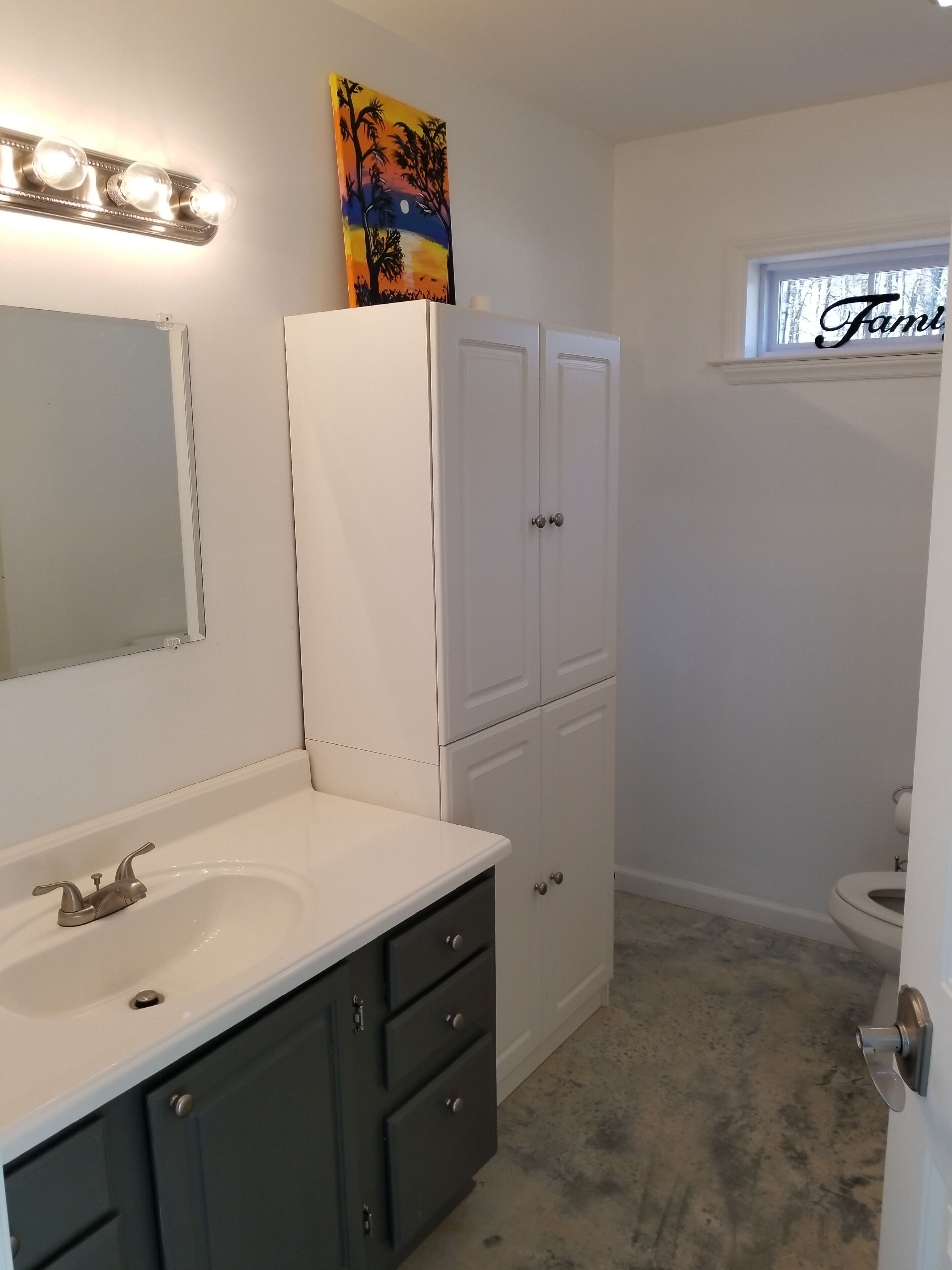 full bathroom 