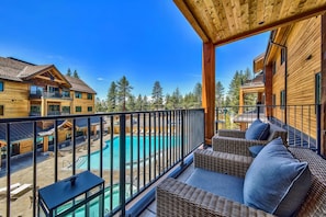 Appart'hĂŽtel, 3 chambres | Balcon