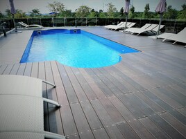 Utomhuspool