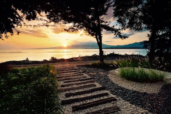 Property grounds - Cabana (Gili Air)