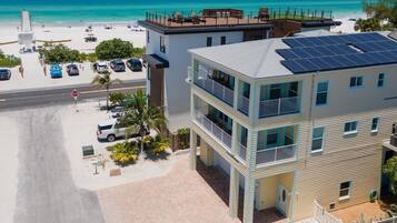 House, 3 Bedrooms | Exterior