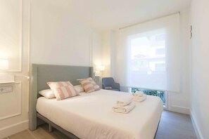 4 Schlafzimmer, Bügeleisen/Bügelbrett, kostenloses WLAN, Bettwäsche