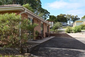 Exterior - Bega Caravan Park (Bega)