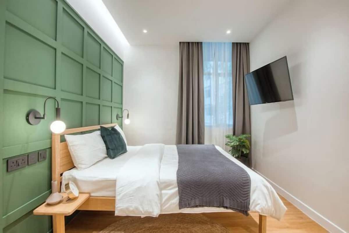 Roupas de cama antialérgicas, cofres nos quartos