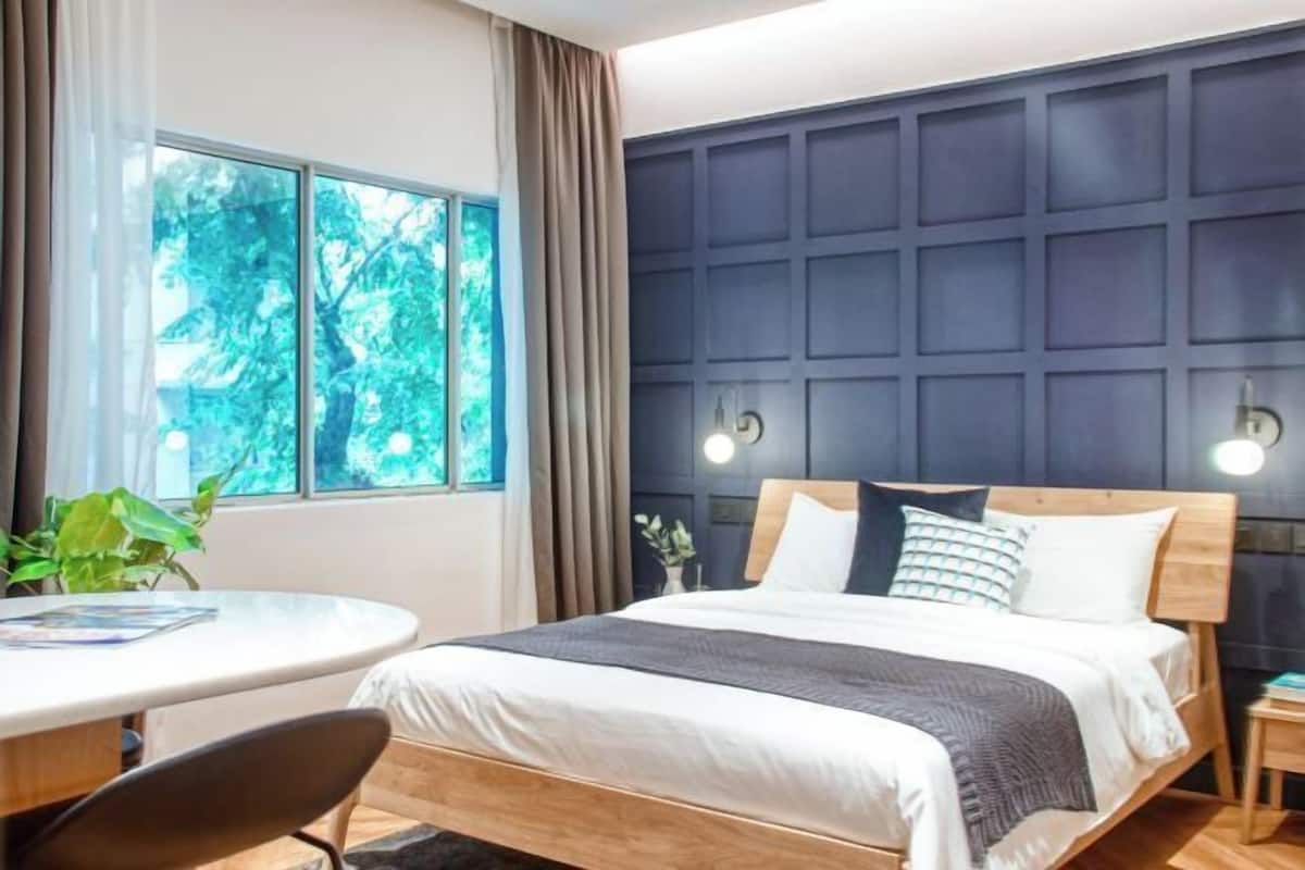 Roupas de cama antialérgicas, cofres nos quartos