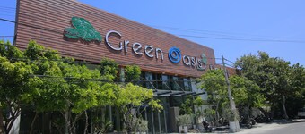 Green Oasis Hotel